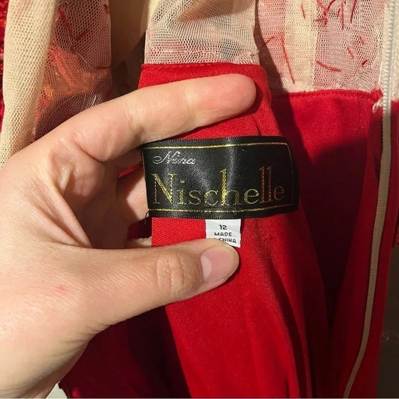 Nina Nischelle Red Floral Sheer Cocktail Party Prom Dress Size 12 Sewn In Pads - Picture 5 of 11
